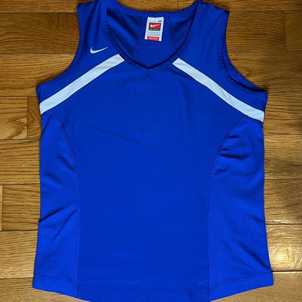 Women’s NIKE‎ dry fit tank
